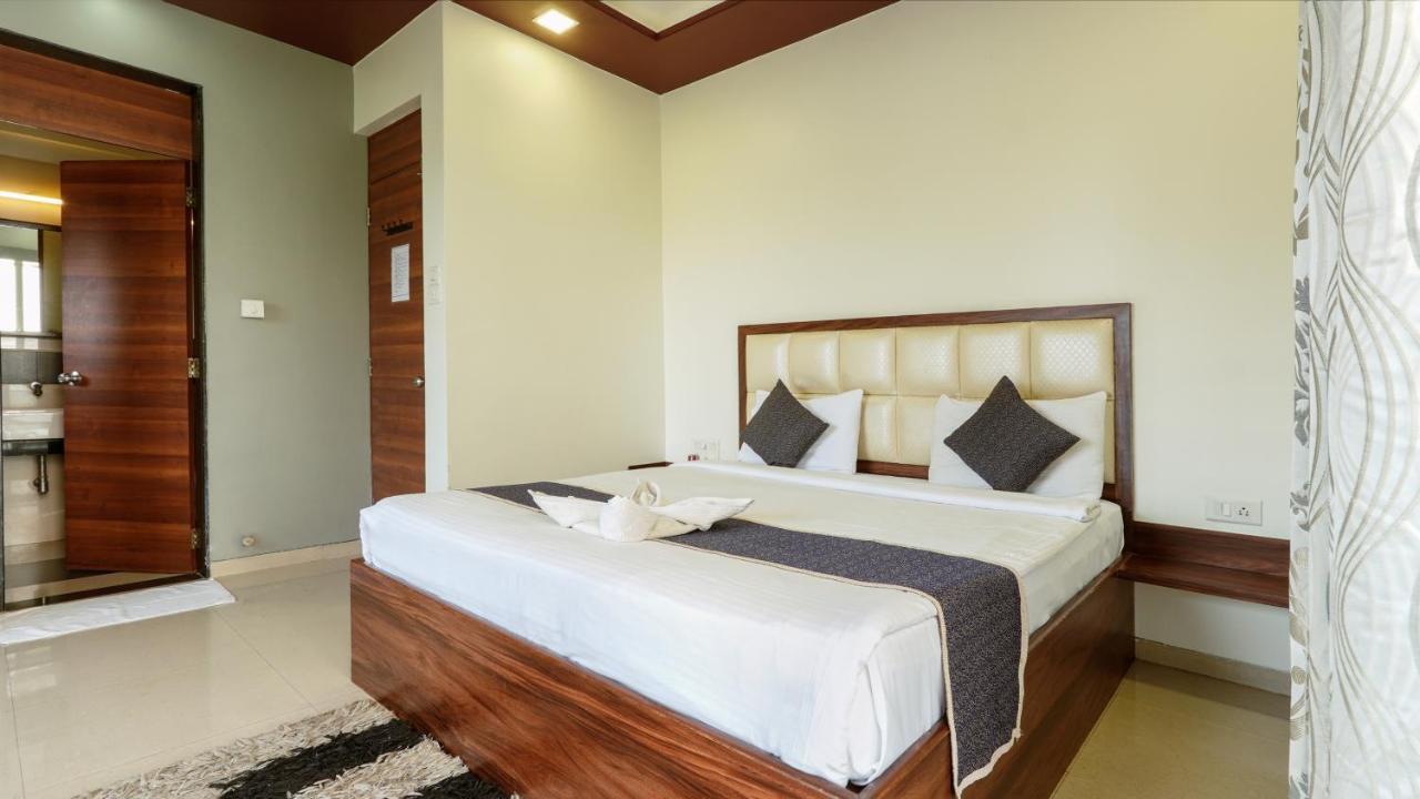 Magnus Vosiv Suites Kalyani Nagar Pune Esterno foto